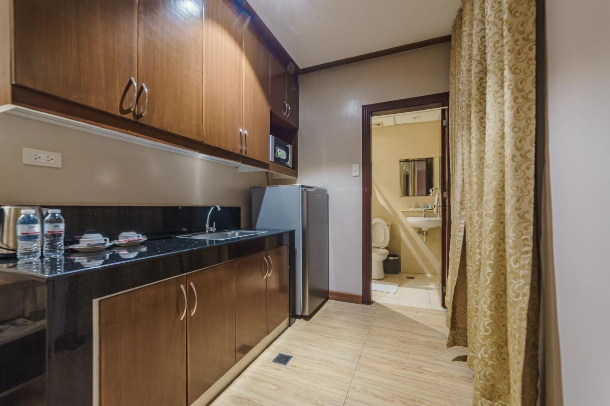 Robertson Hotel Naga Kültér fotó